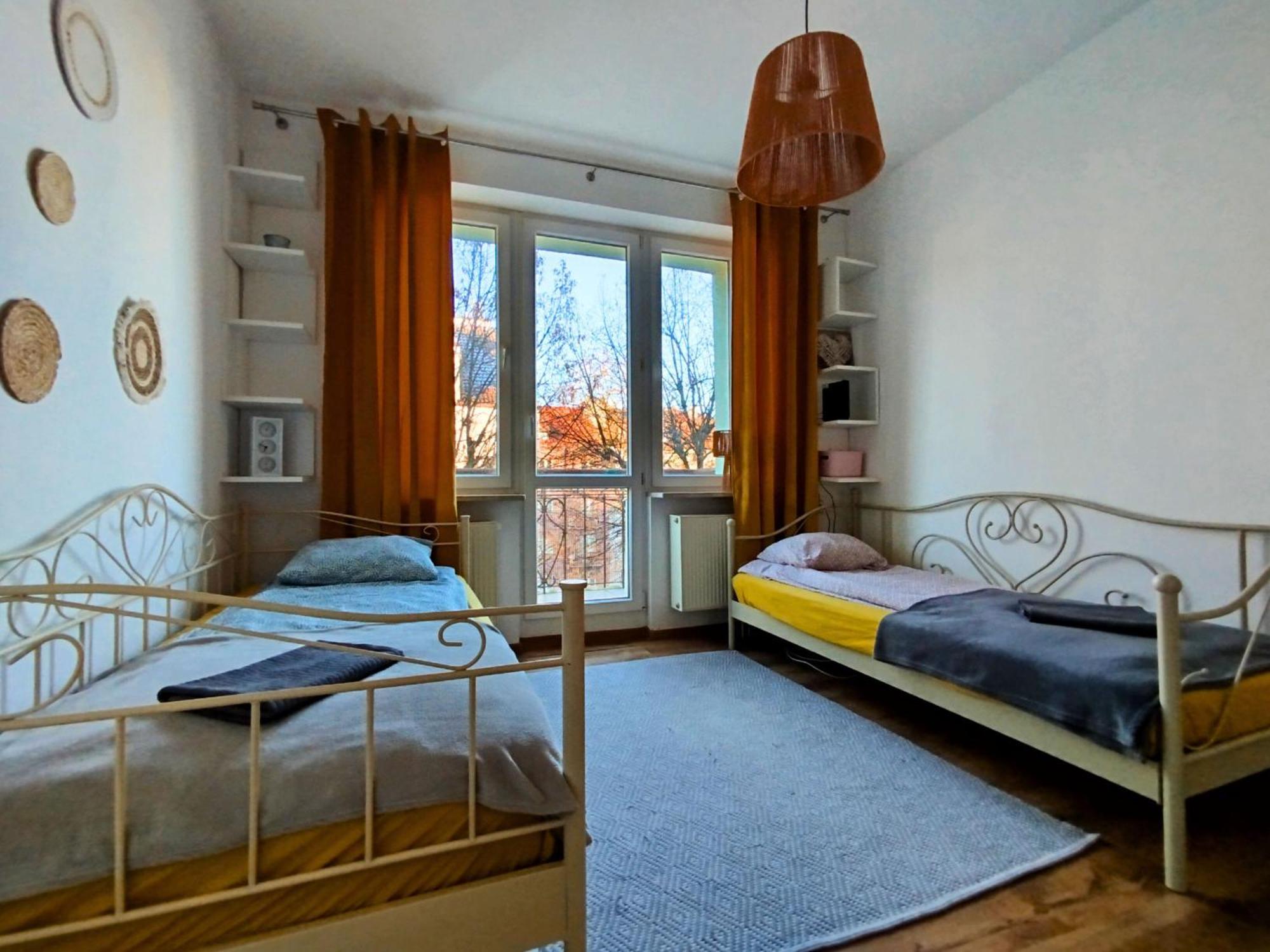 Apartament Z Ogrodem W Sercu Torunia Luaran gambar