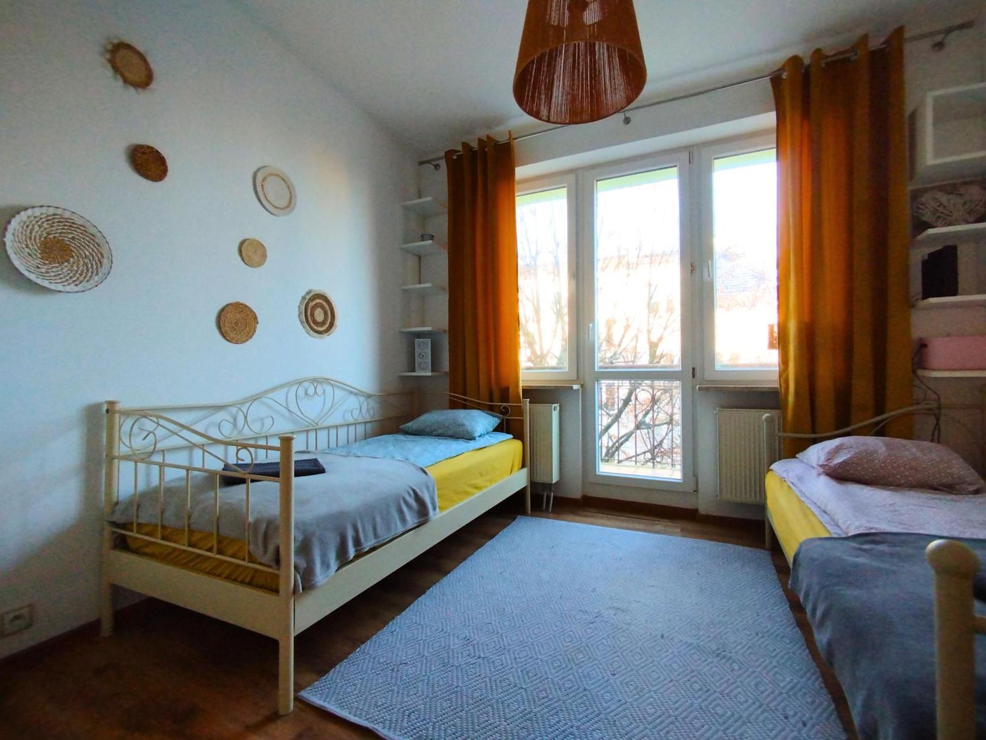 Apartament Z Ogrodem W Sercu Torunia Luaran gambar