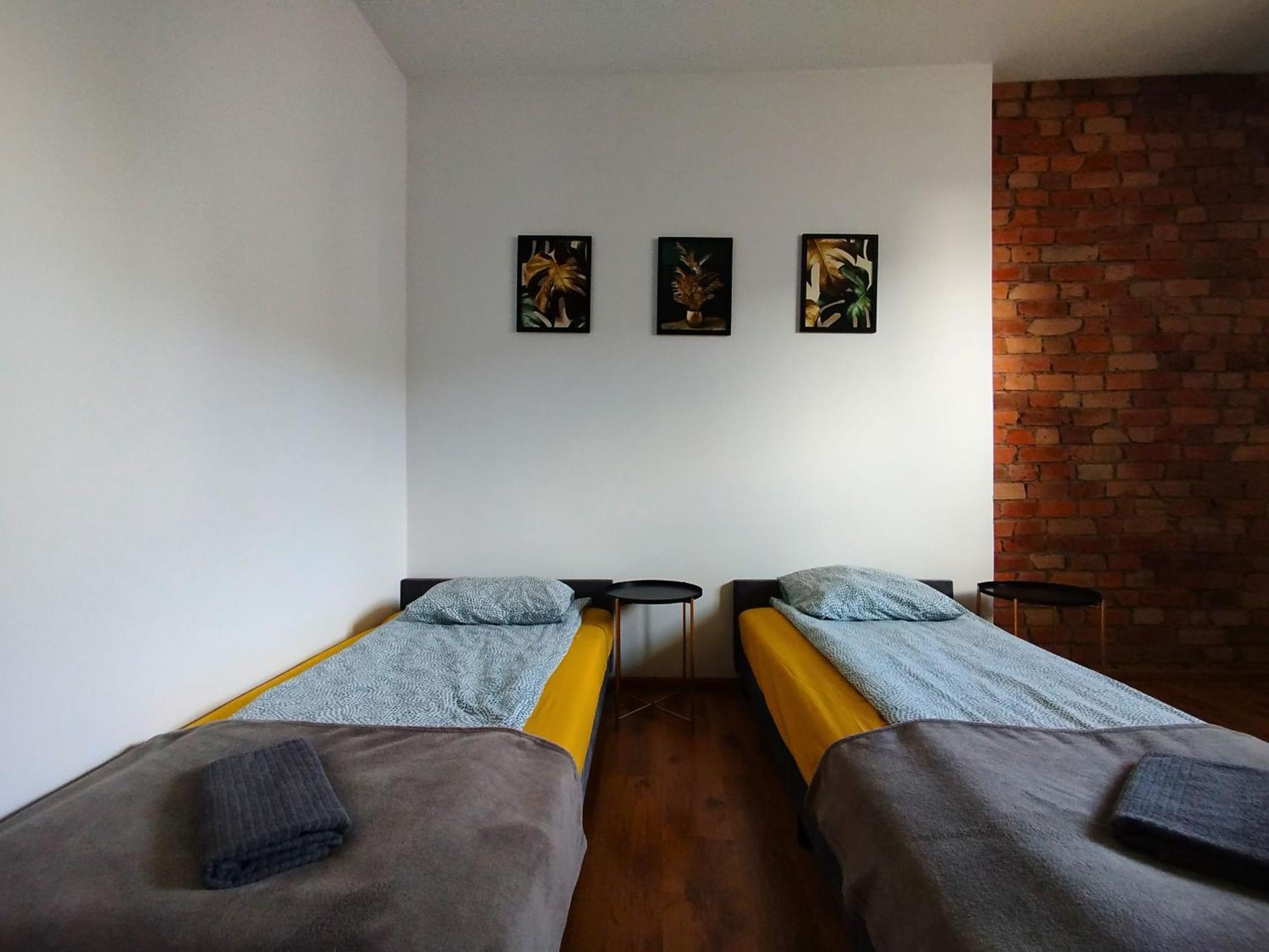 Apartament Z Ogrodem W Sercu Torunia Luaran gambar